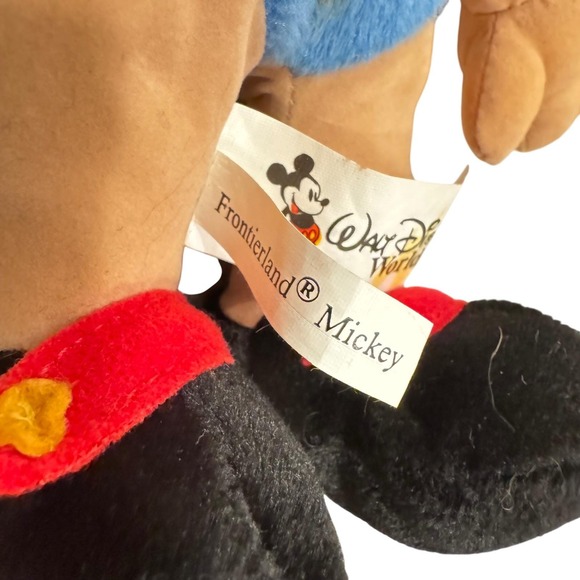 Walt Disney World Frontierland Mickey Mouse & Winnie the Pooh Safari Plush 9" - Picture 5 of 10
